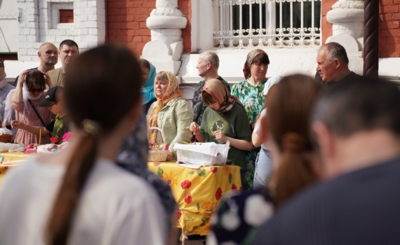 Губернатор Дрозденко: Территорию у Полковой церкви в Тихвине благоустроят за 77 млн рублей Губернатор Дрозденко: Территорию у Полковой церкви в Тихвине благоустроят за 77 млн рублей