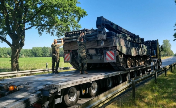 Немецкие власти непоследовательны в вопросах военных поставок для ВСУ Немецкие власти непоследовательны в вопросах военных поставок для ВСУ